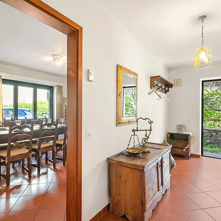 Prázdninový dům Casa Ana 1 With Garden & Parking For 3 - Happy
